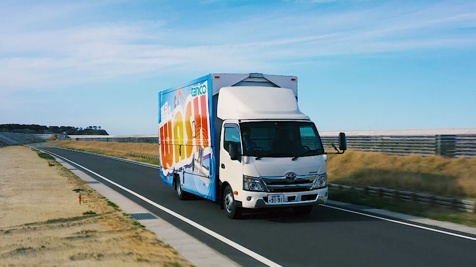 部品を試洗浄できるラボカー